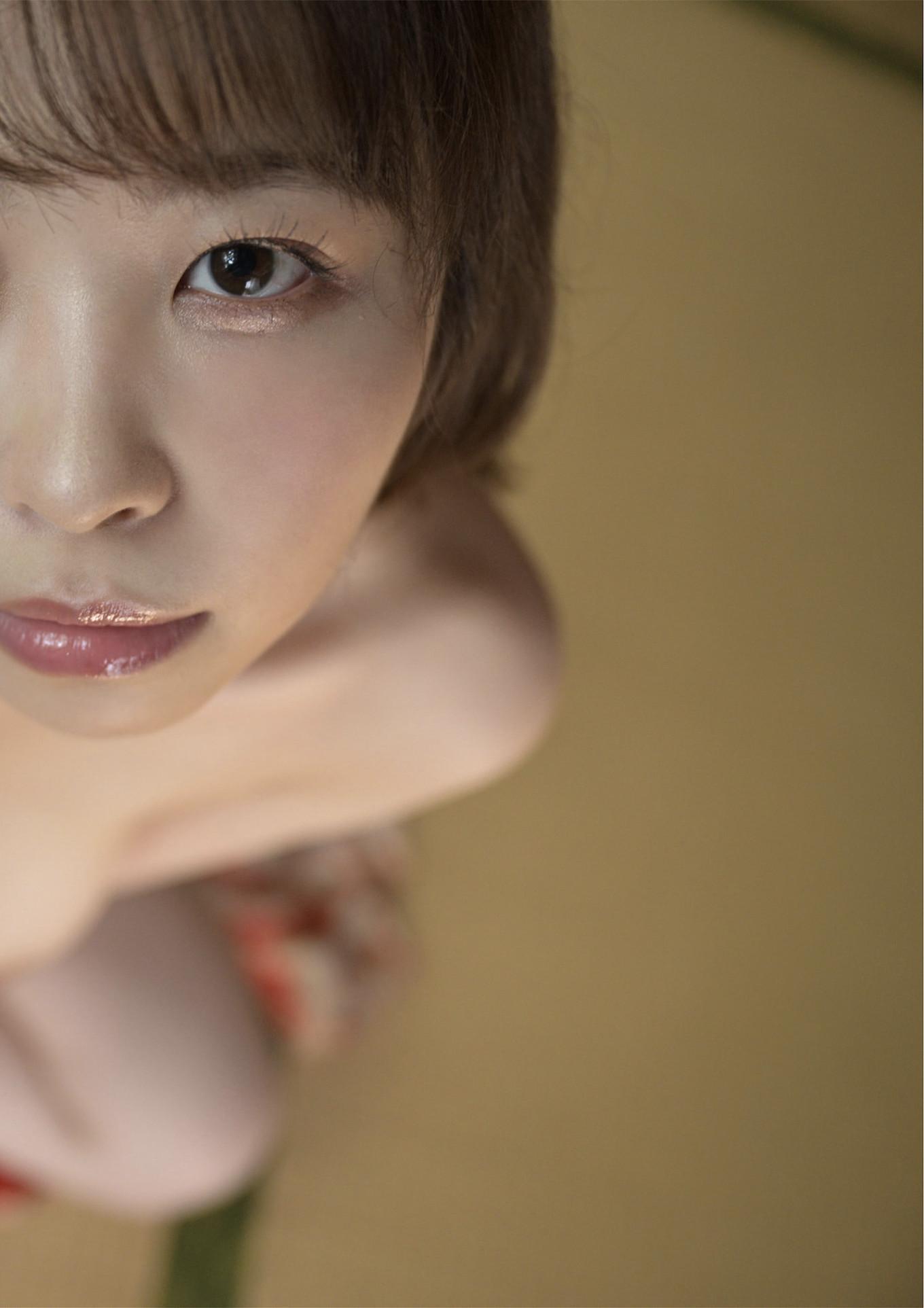 Riho Shishido 宍戸里帆, 週刊現代デジタル写真集 「現役女子大生のマシュマロ巨乳」 Set.01(30)