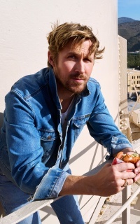 Ryan Gosling 6hH5LWqB_o