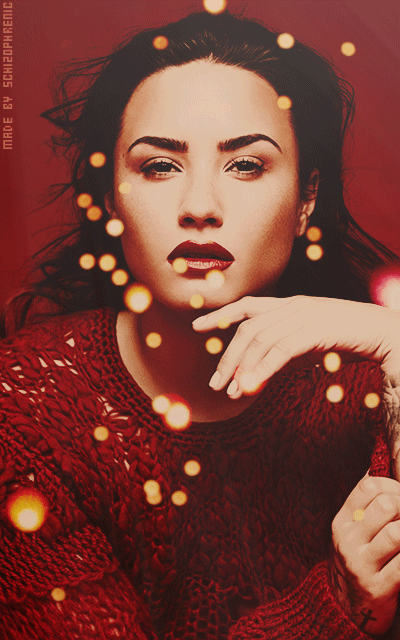 Demi Lovato YKLXcL4s_o