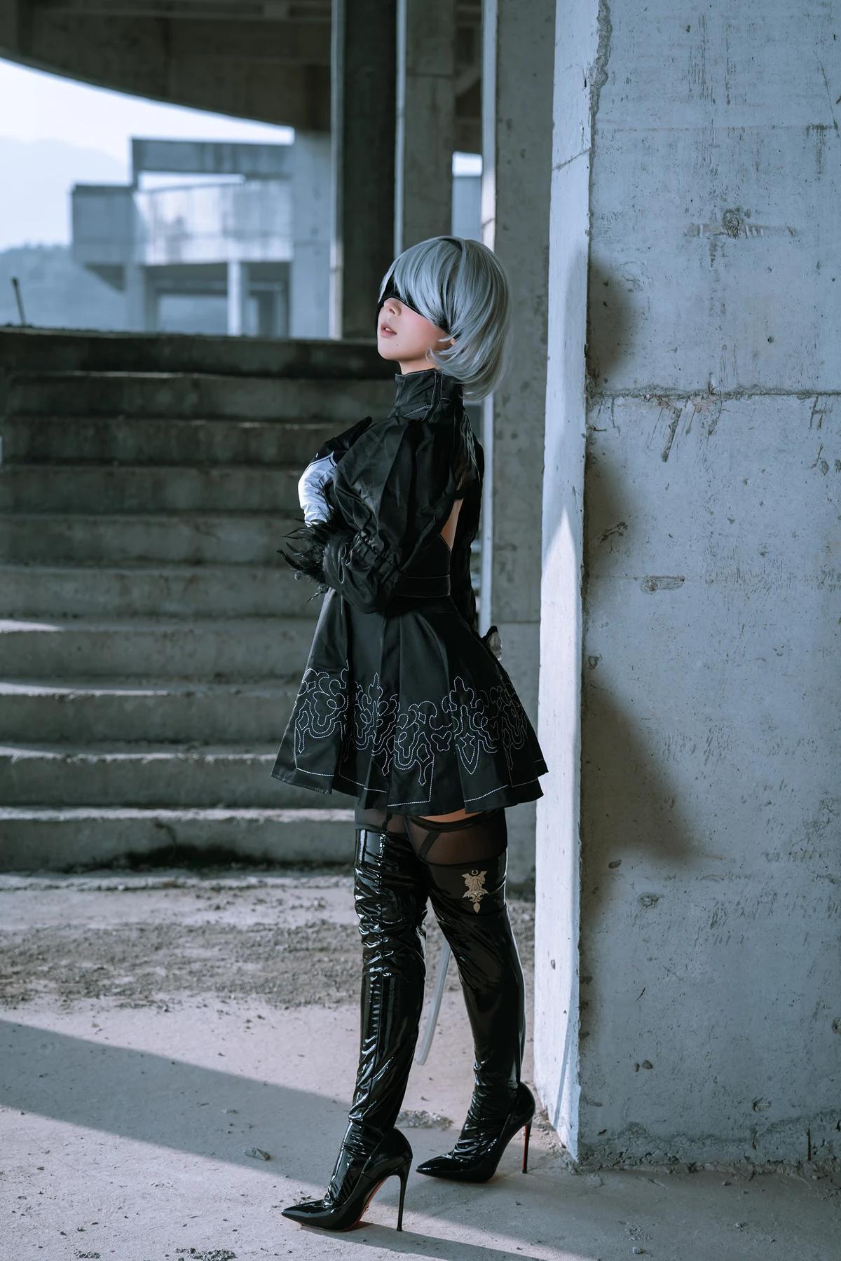 Cosplay 云溪溪Yunx1x1 & 奶桃 – 2B本 YoRHa No.2 Type B 下 Set.04(6)