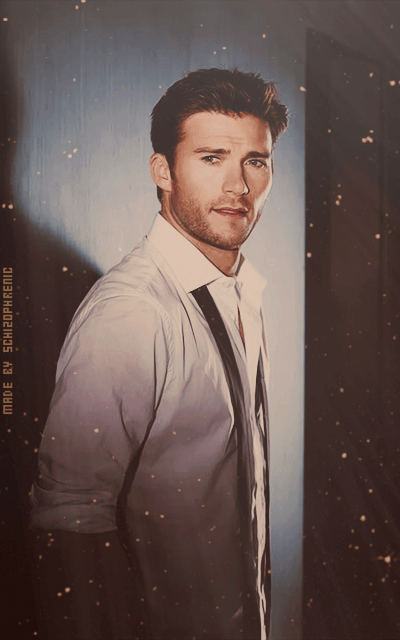 Scott Eastwood AaJpyd3P_o