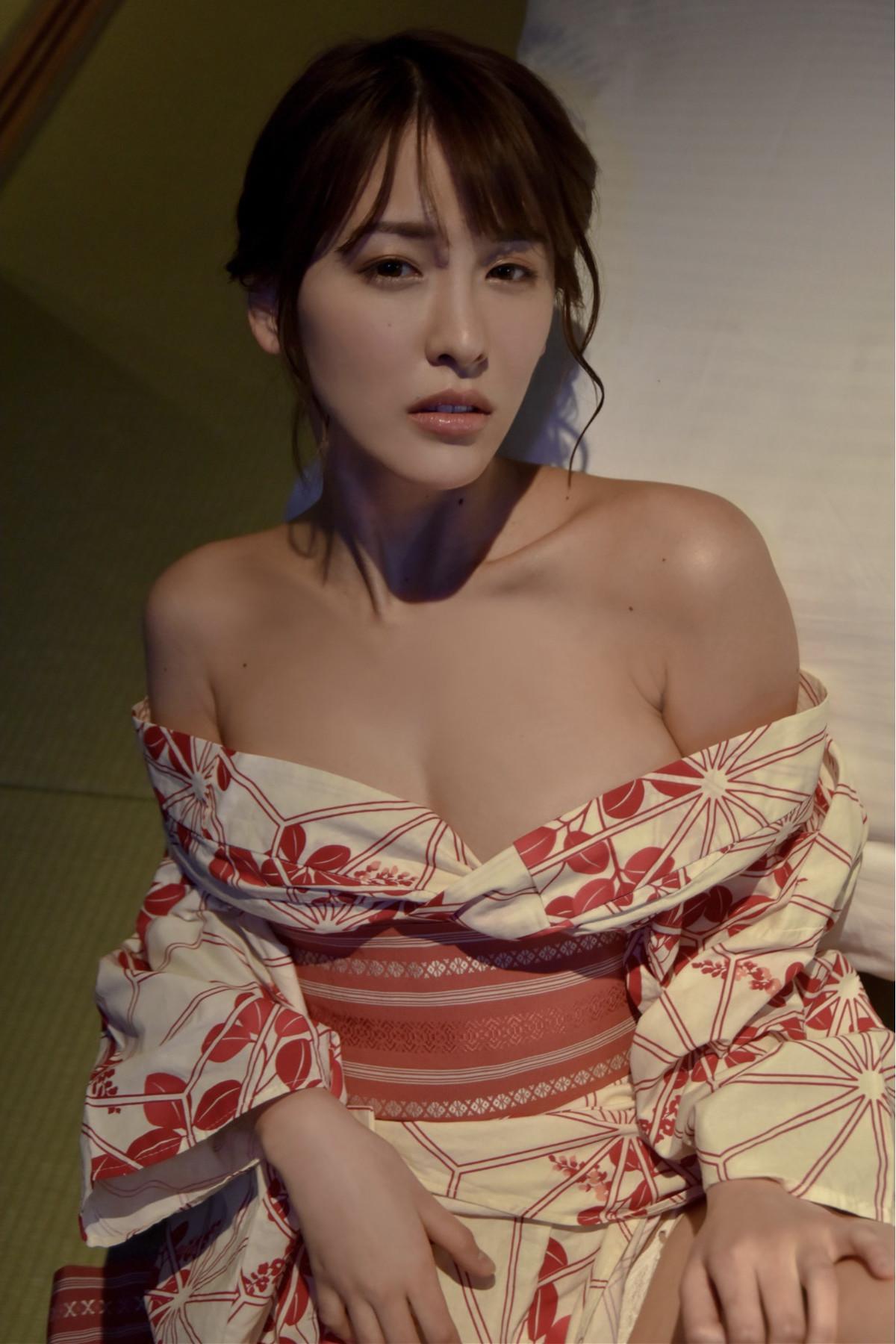 Sena Natsuki 奈月セナ, FLASHデジタル写真集 「初めての一泊二日温泉旅行」 Set.04(24)
