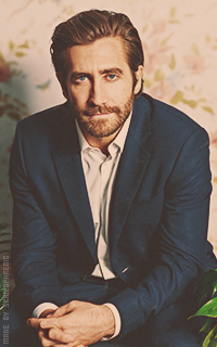 Jake Gyllenhaal - Page 3 CIjgZPzD_o