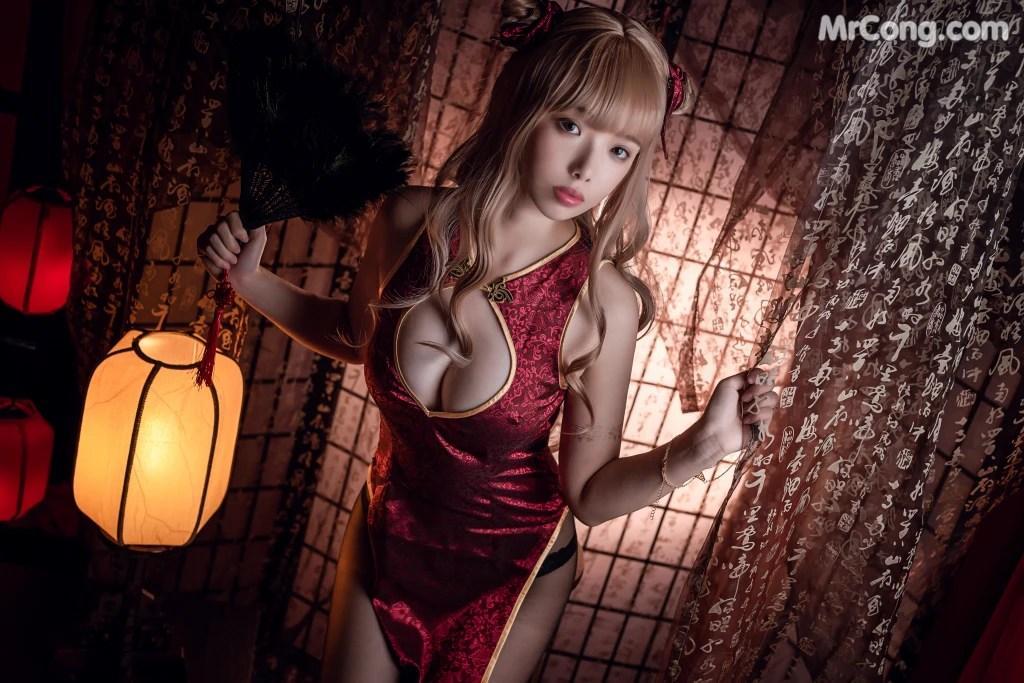 Coser@雯妹不讲道理 No.010: 黑丝T-back (14 photos)