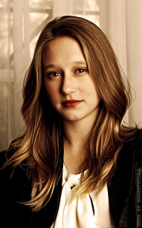 Taissa Farmiga ZX7F2rFL_o