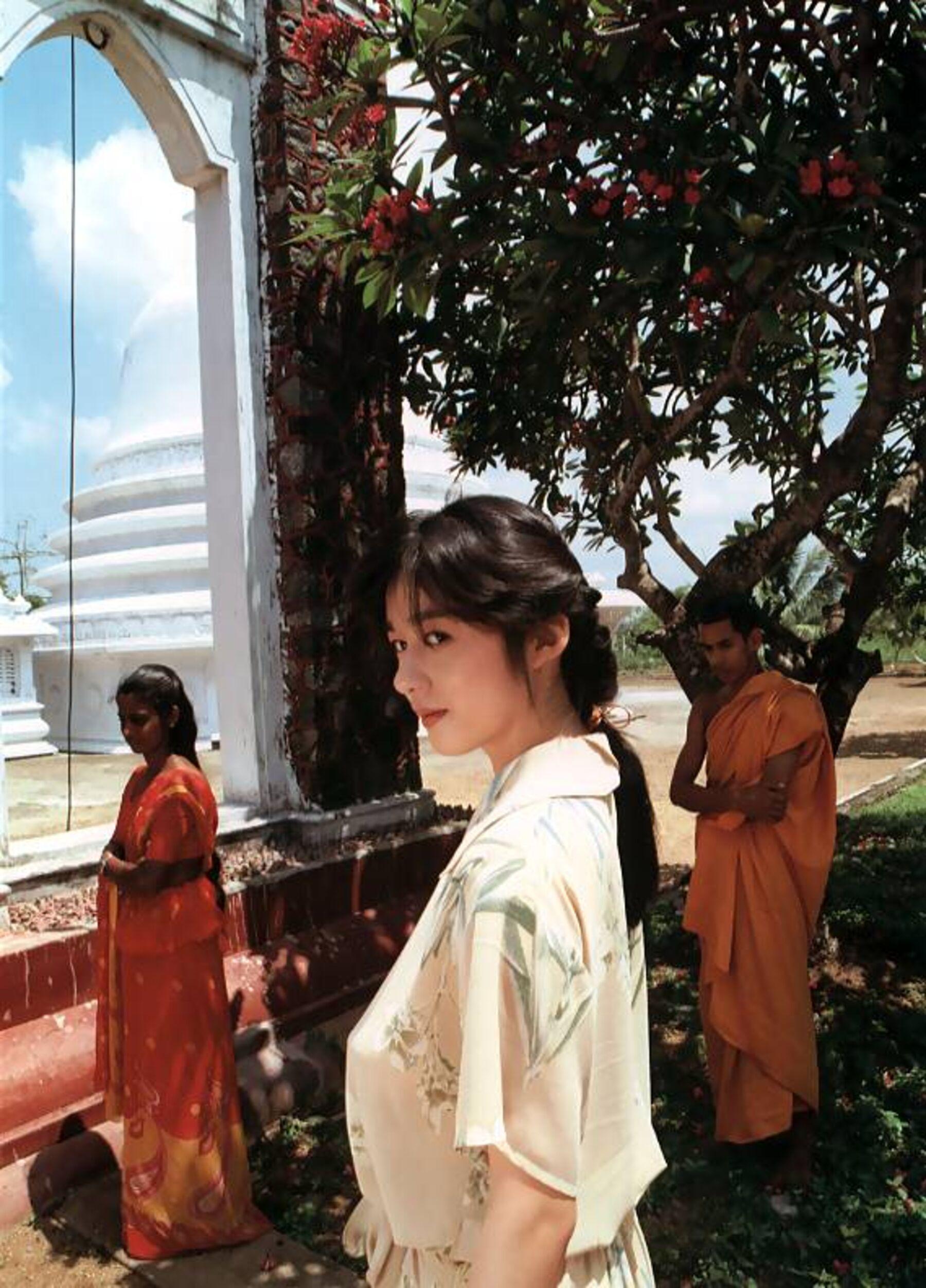 书籍扫描 Vol. 1990.5 青山知可子《热帯性気候》(73)