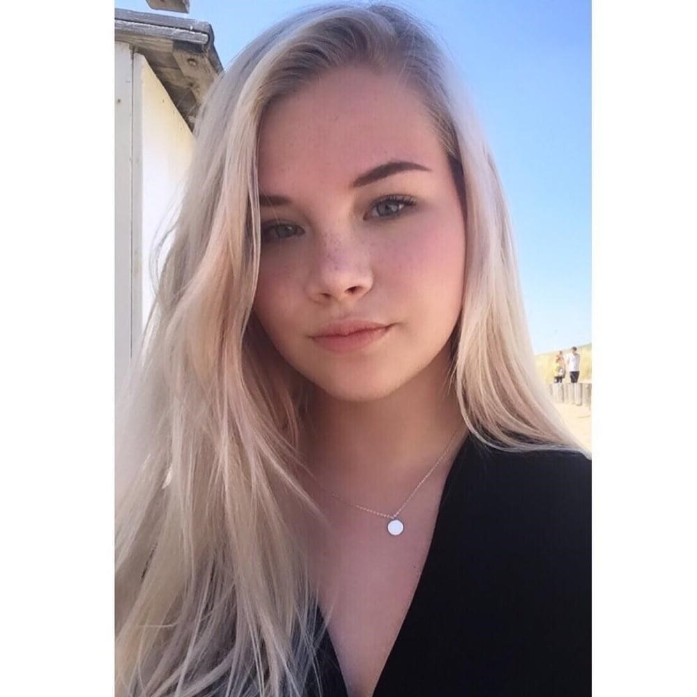 Blonde teen huge boobs-6311