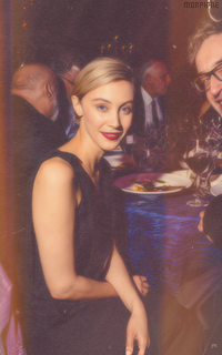 Sarah Gadon F48IXf2W_o