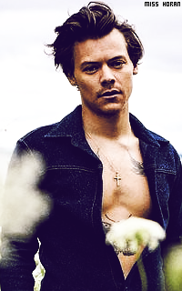 Harry Styles  XVw90PQr_o