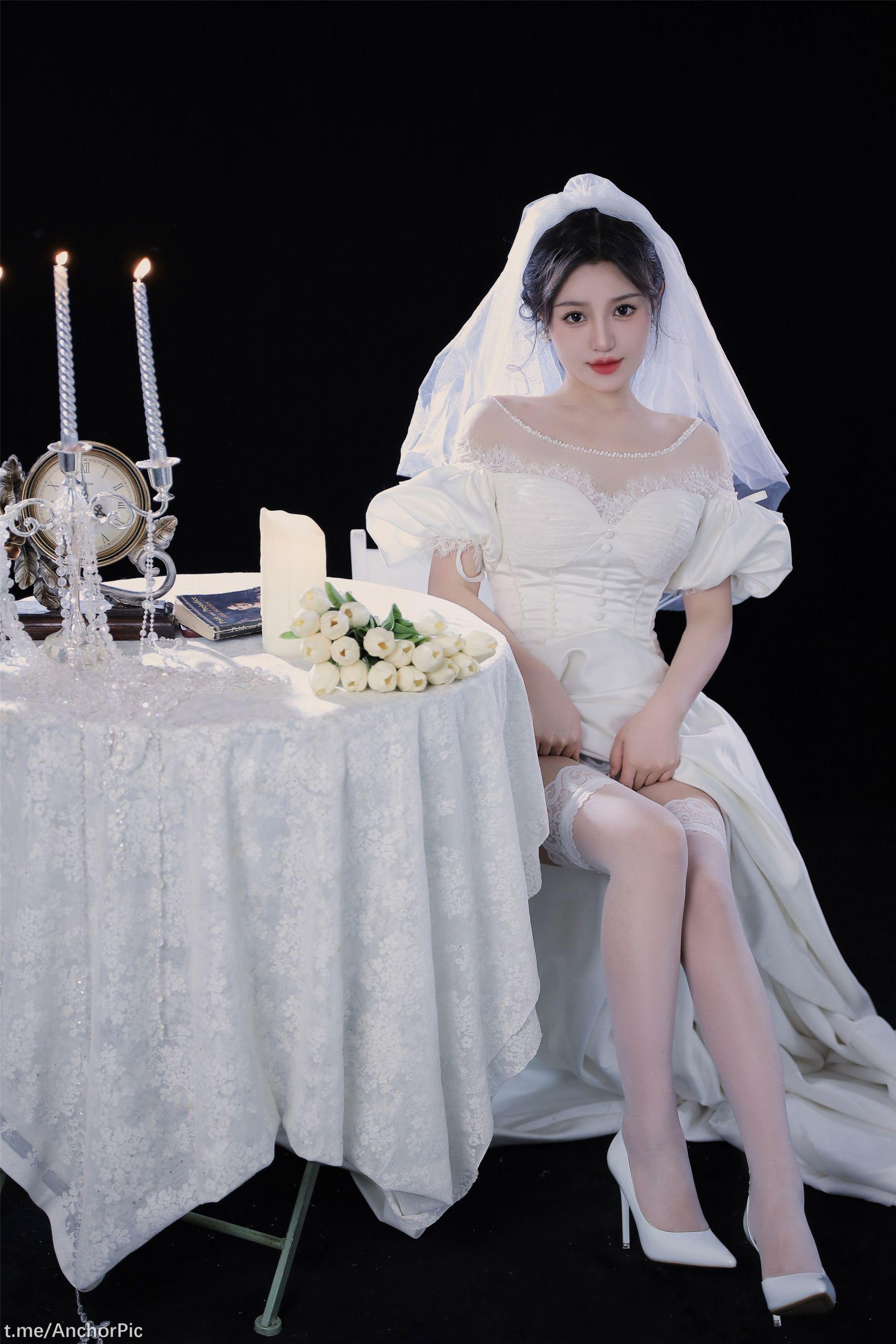 国模套图 桃暖酱《婚纱》(10)
