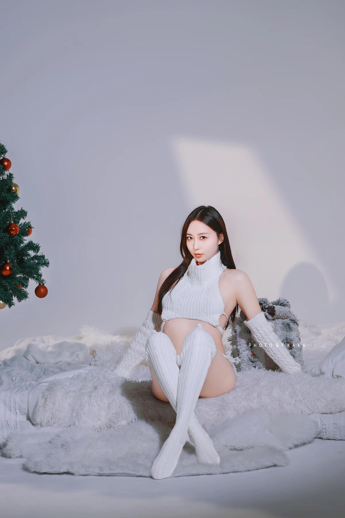 LiLi – 極品國模 大尺度 私拍 視圖 Set.01(15)