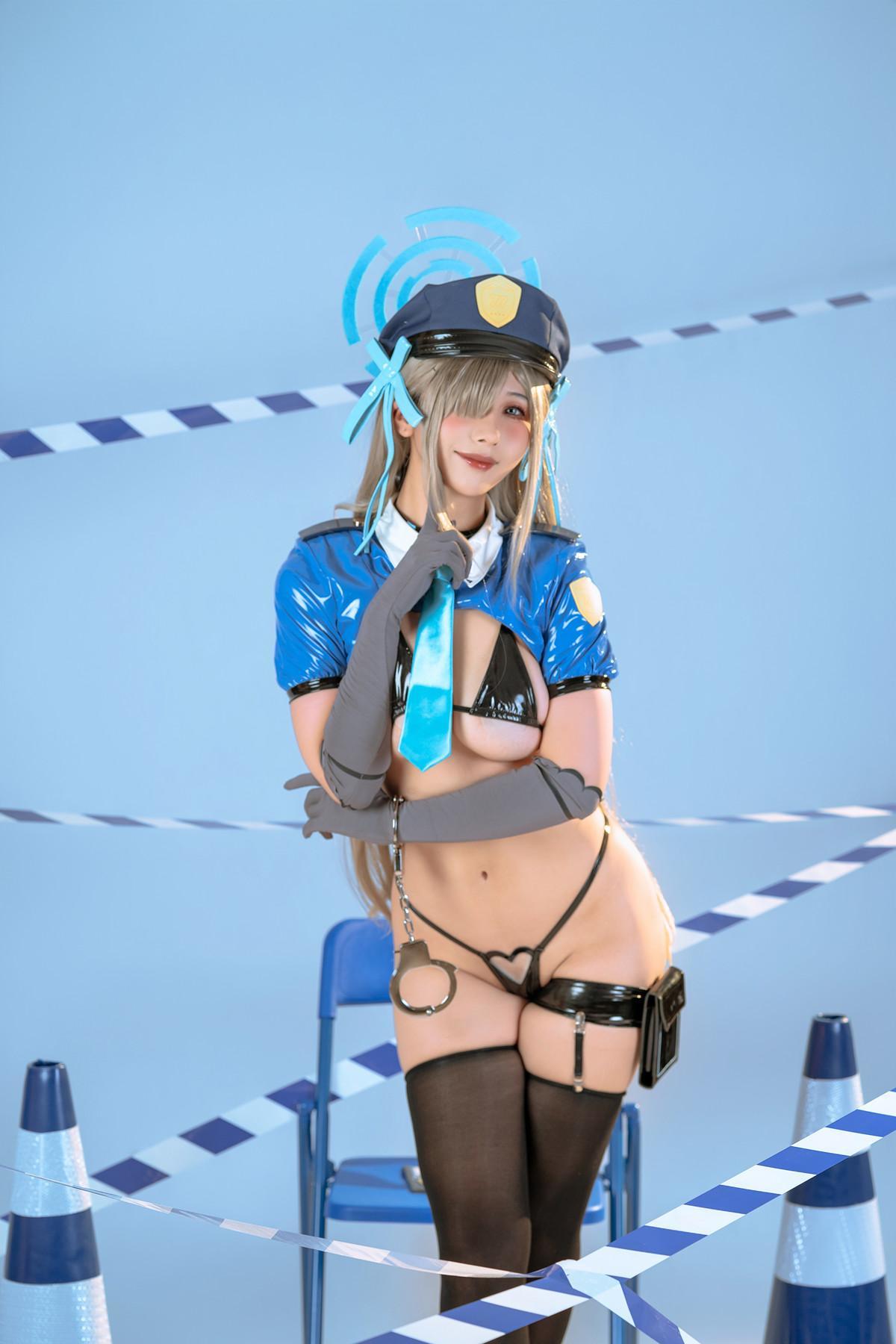 Cosplay 云溪溪Yunx1x1 奶桃  蔚蓝档案 之濑明日奈 Set.01(36)