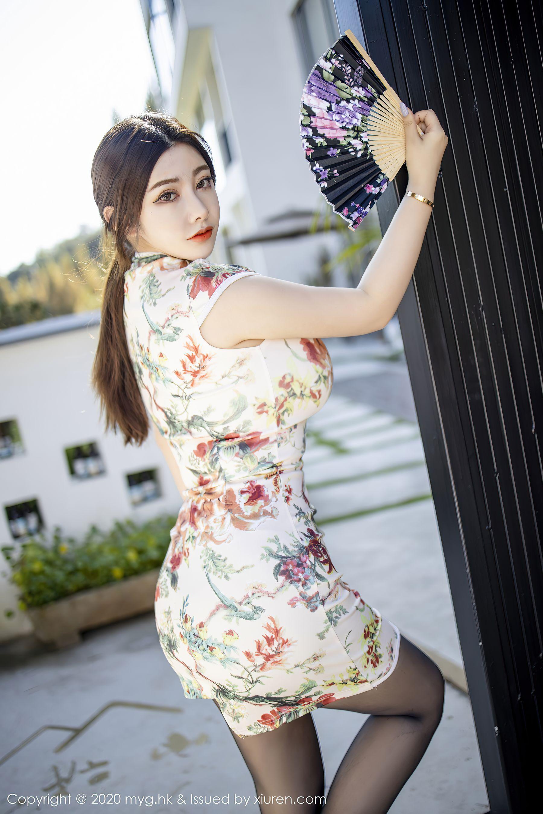 [美媛馆MyGirl] Vol.465 软软子 – 味旗袍与现代魅惑黑丝(9)