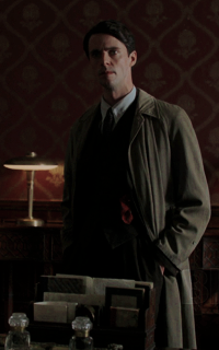 Matthew Goode Xh2NT0B0_o