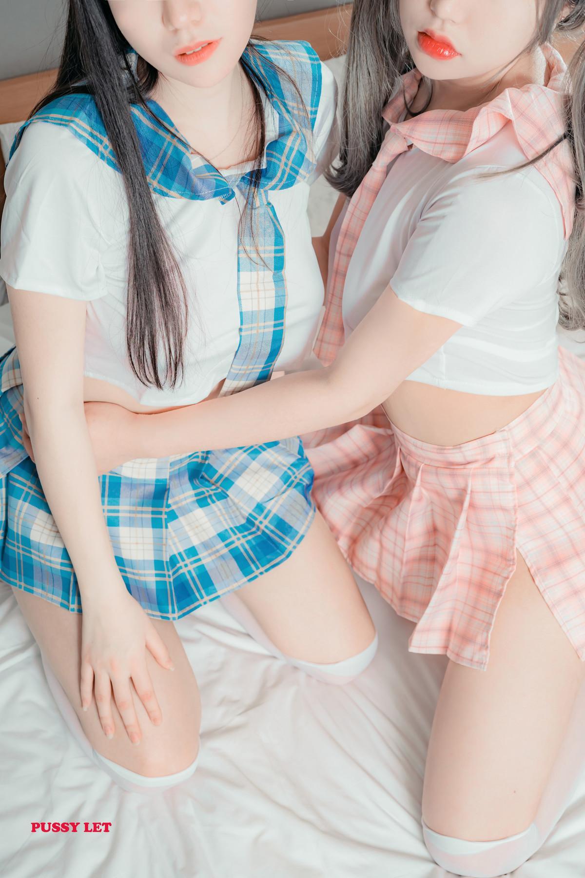 CONY x DECEMBER [PUSSYLET] Vol.23 Twins Set.02(43)