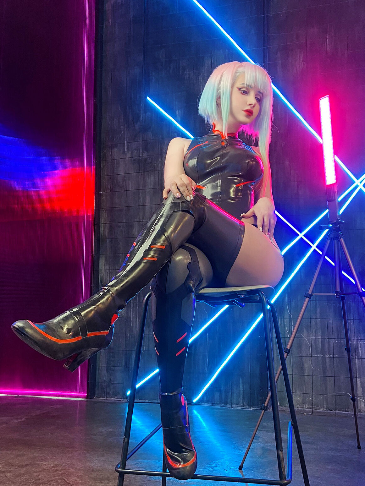 Ulichan - Lucy