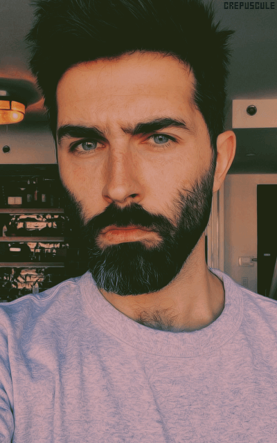 Chris John Millington - Page 7 VsFC5WPi_o