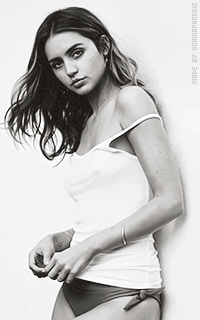 Ana de Armas T6yW3CEO_o