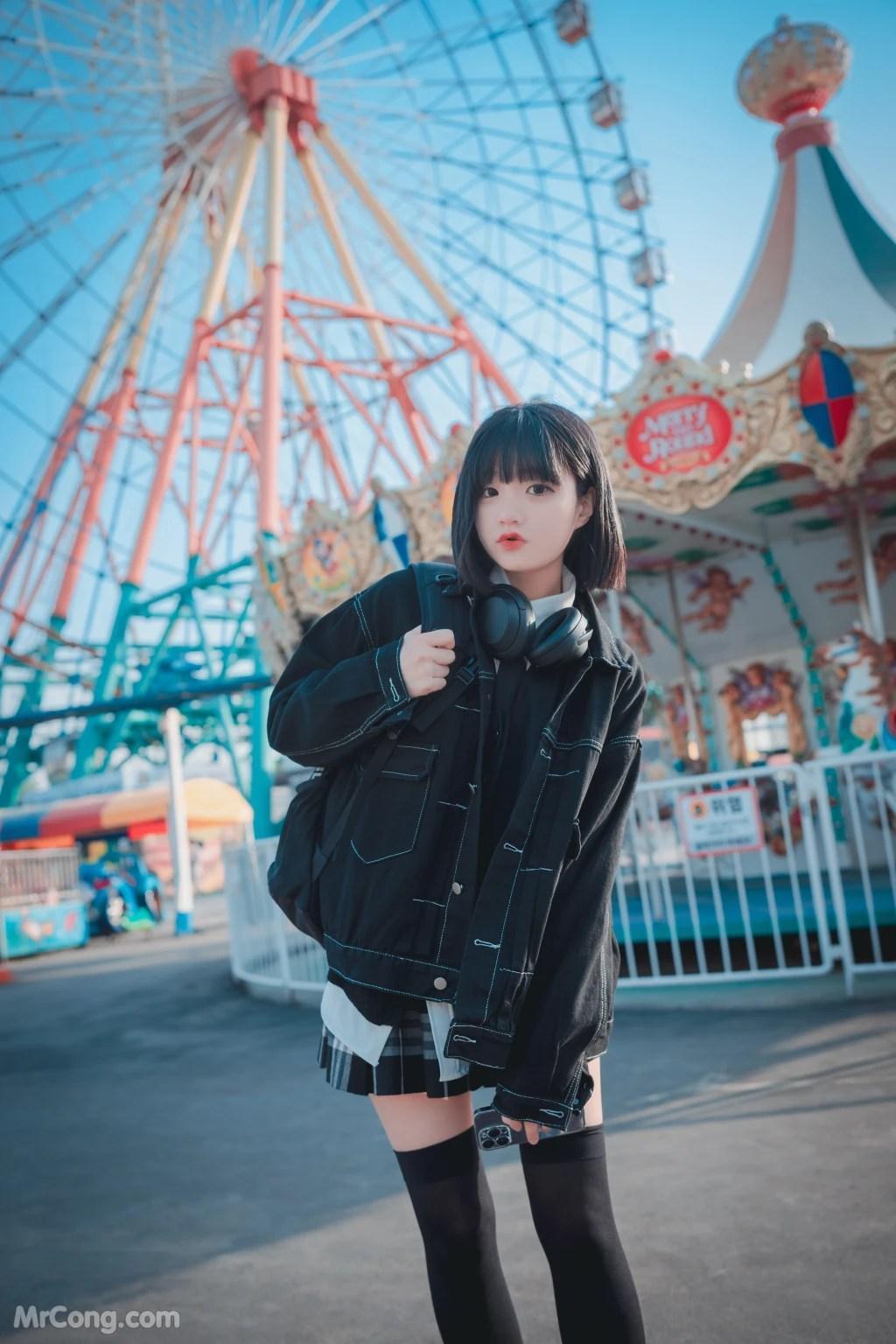 DJAWA Photo - Jeong Jenny (정제니): "Theme Park Girl" (162 photos)(146)