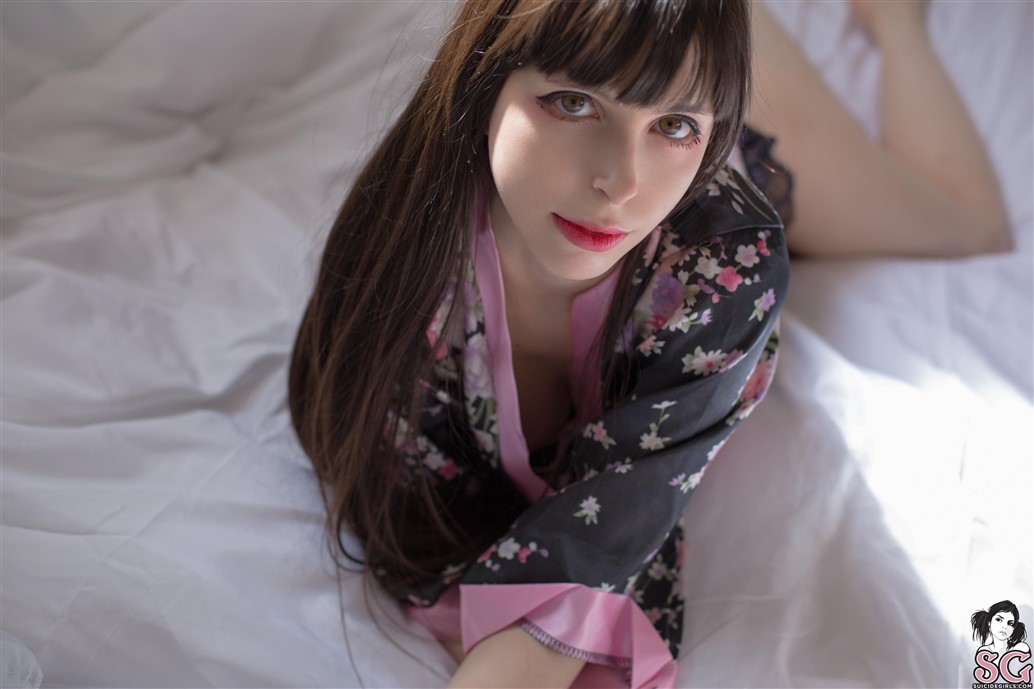 Loligaia Suicide, Your manga girl