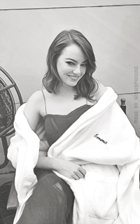 Emma Stone - Page 4 ACN1g0rQ_o