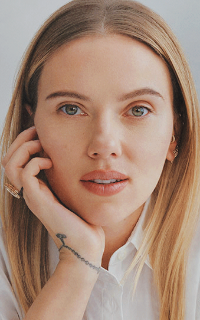 Scarlett Johansson K5LXVgAM_o