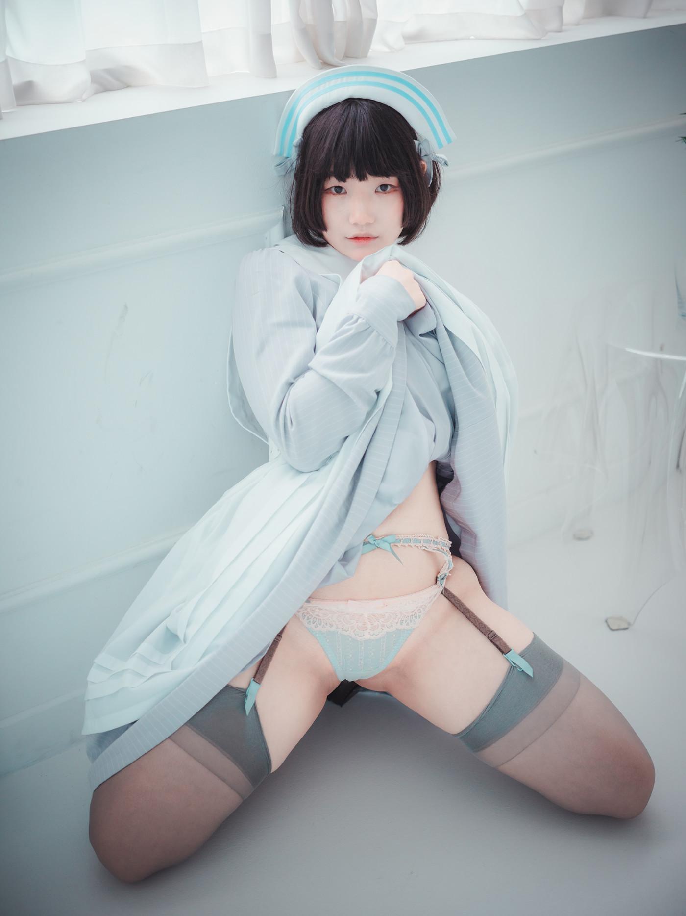Mimmi 밈미, DJAWA ‘St. Esther’ Set.01(42)