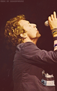 Chris Martin BtJZsDvc_o