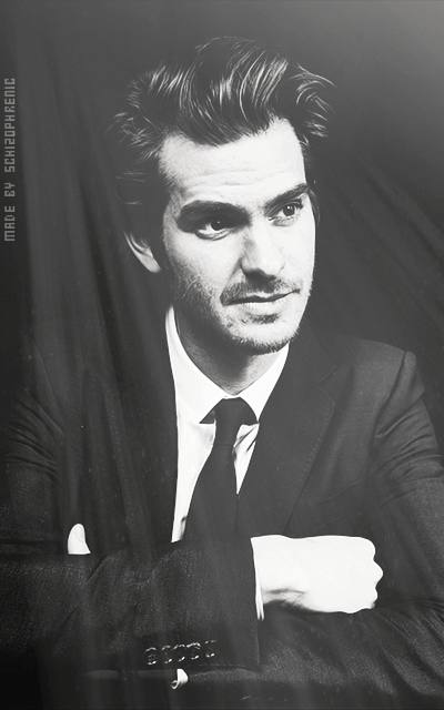 Andrew Garfield UIAxzbY6_o