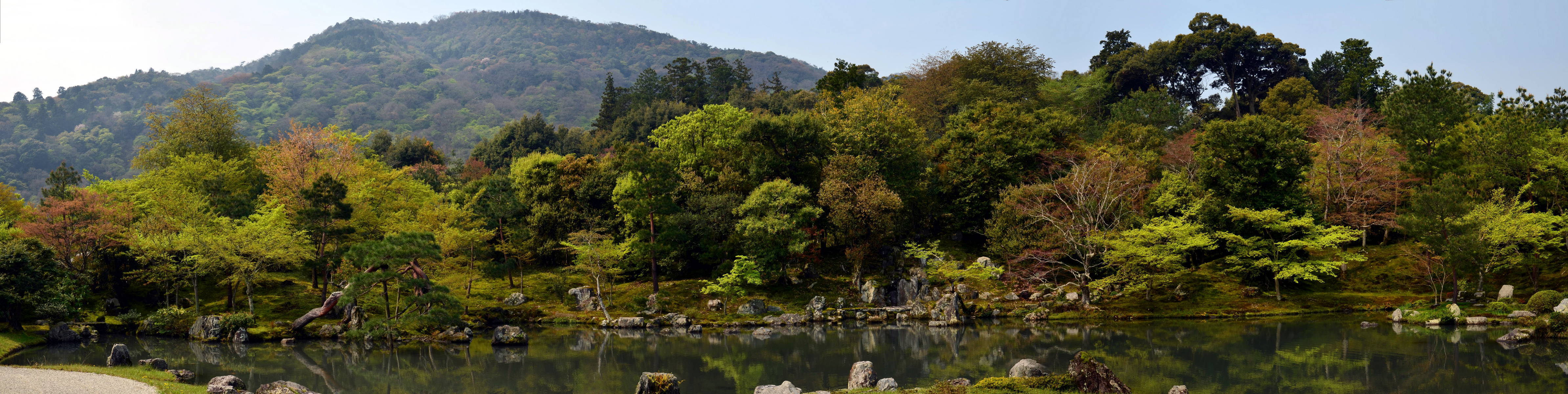 Tenryu-ji garden - Arashiyama - Kyoto - Japan.jpg