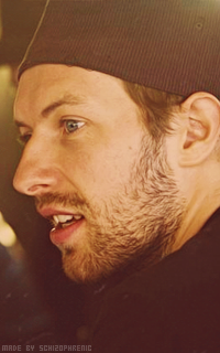 Chris Martin 30YwJGwM_o