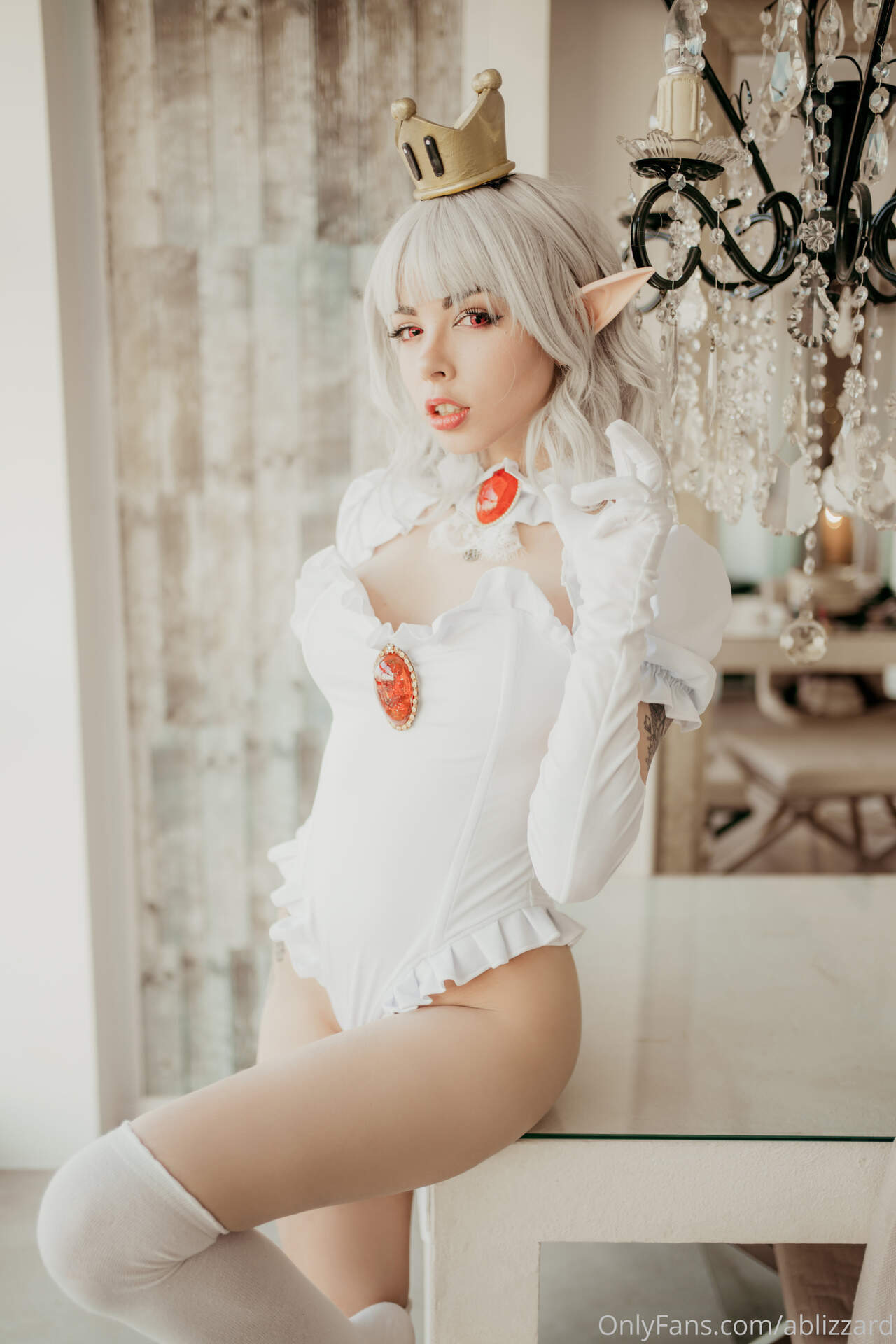 Amanda Welp - Booette