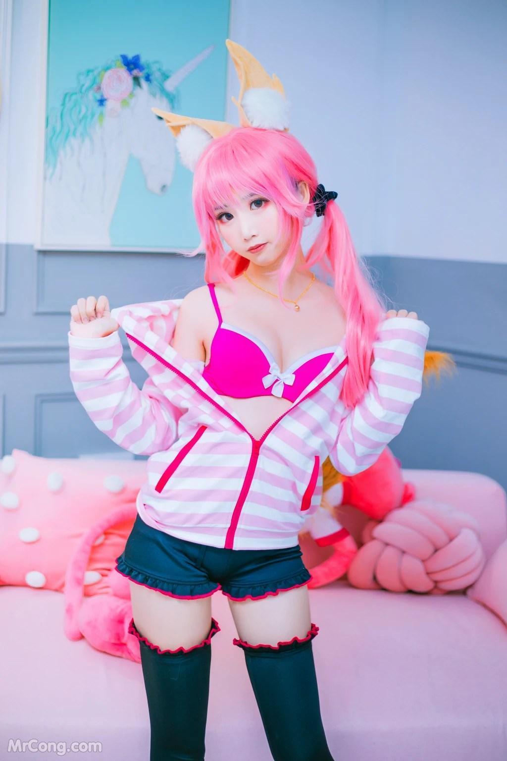 Coser@面饼仙儿 No.037: 玉藻前日常 (16 photos)