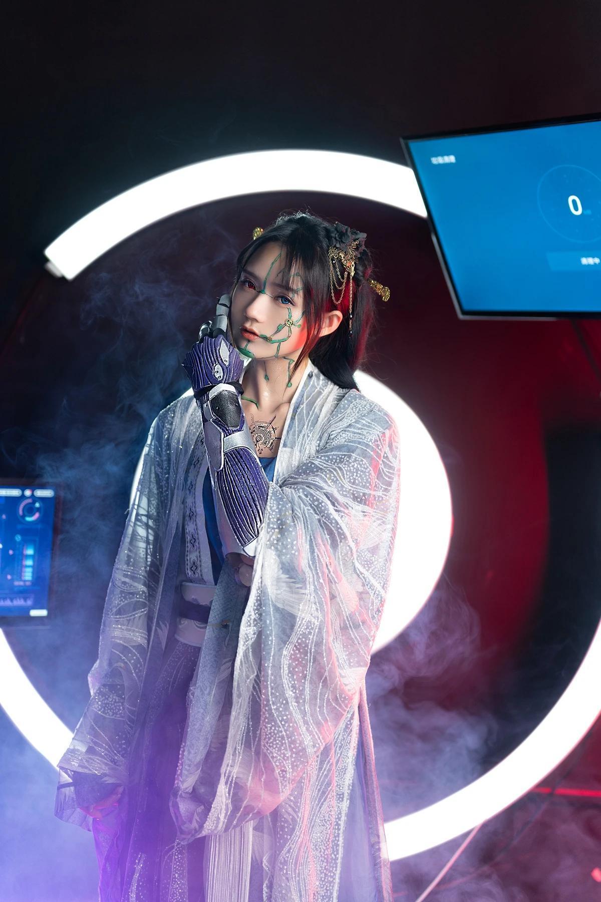 Cosplay 兔子Zzz不吃胡萝卜 – Future Princess Device 未来姬器(3)