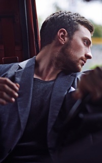 Aaron Taylor-Johnson 0KxhMb9w_o