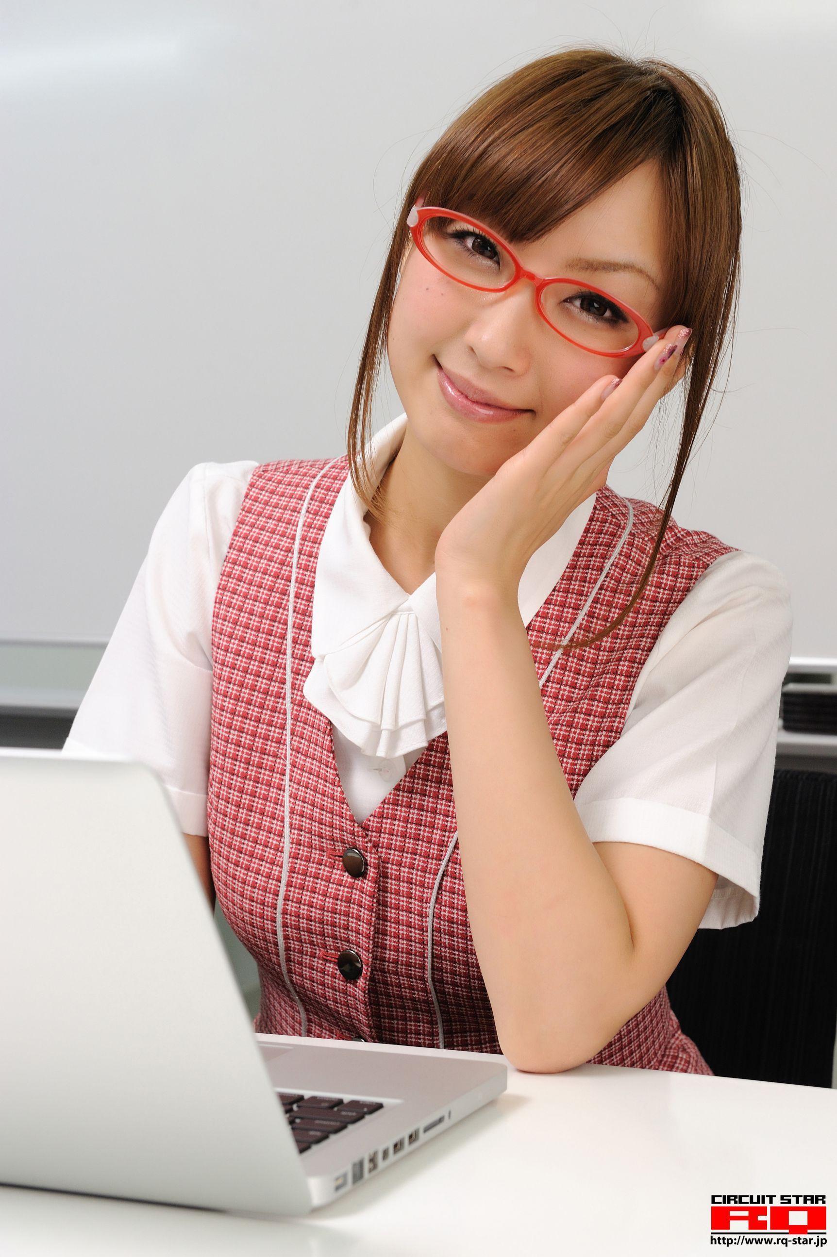 [RQ-STAR] NO.00255 Yuka Tachibana 立花ゆか Office Lady 写真集(82)