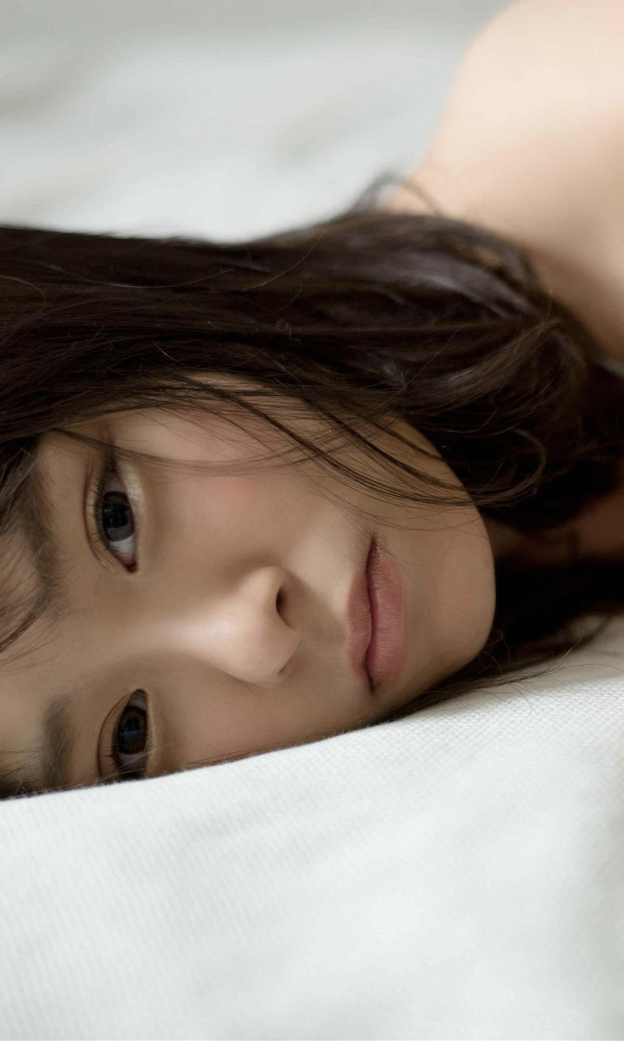 Rena Sato 佐藤麗奈, 週プレ Photo Book 「不思議の国のさとれな」 Set.01(16)
