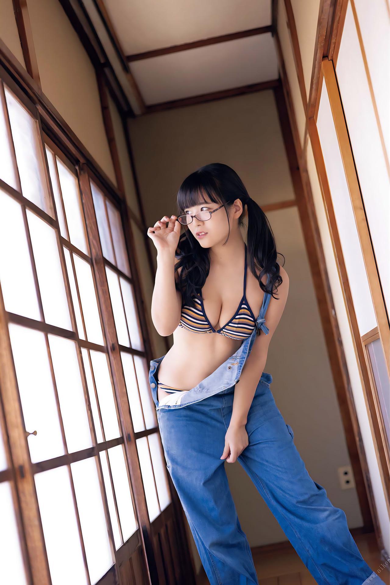 Umi Shinonome 東雲うみ, ヤングキング デジタル写真集 うみの瞳に恋してる(36)