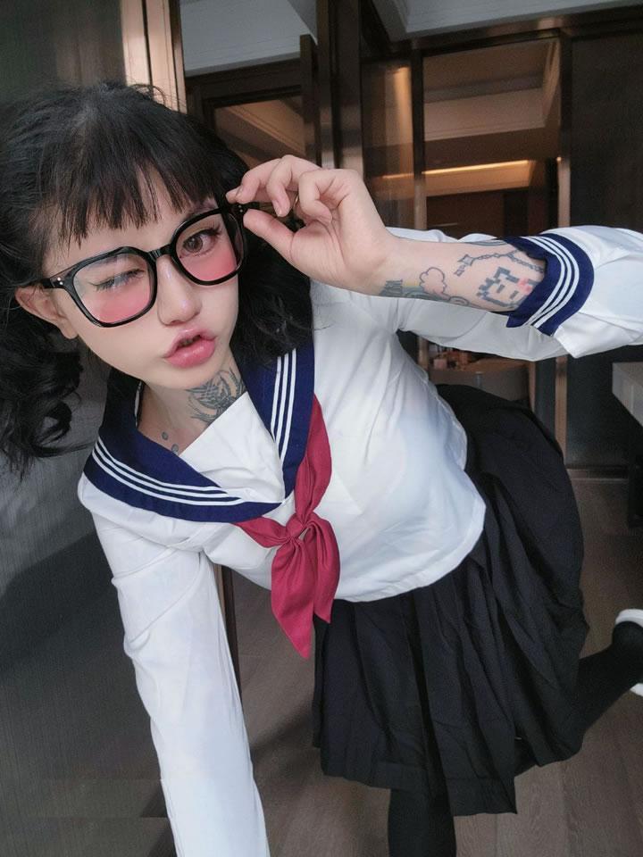 超级女神Chloe玫瑰情人节制服诱惑(29)