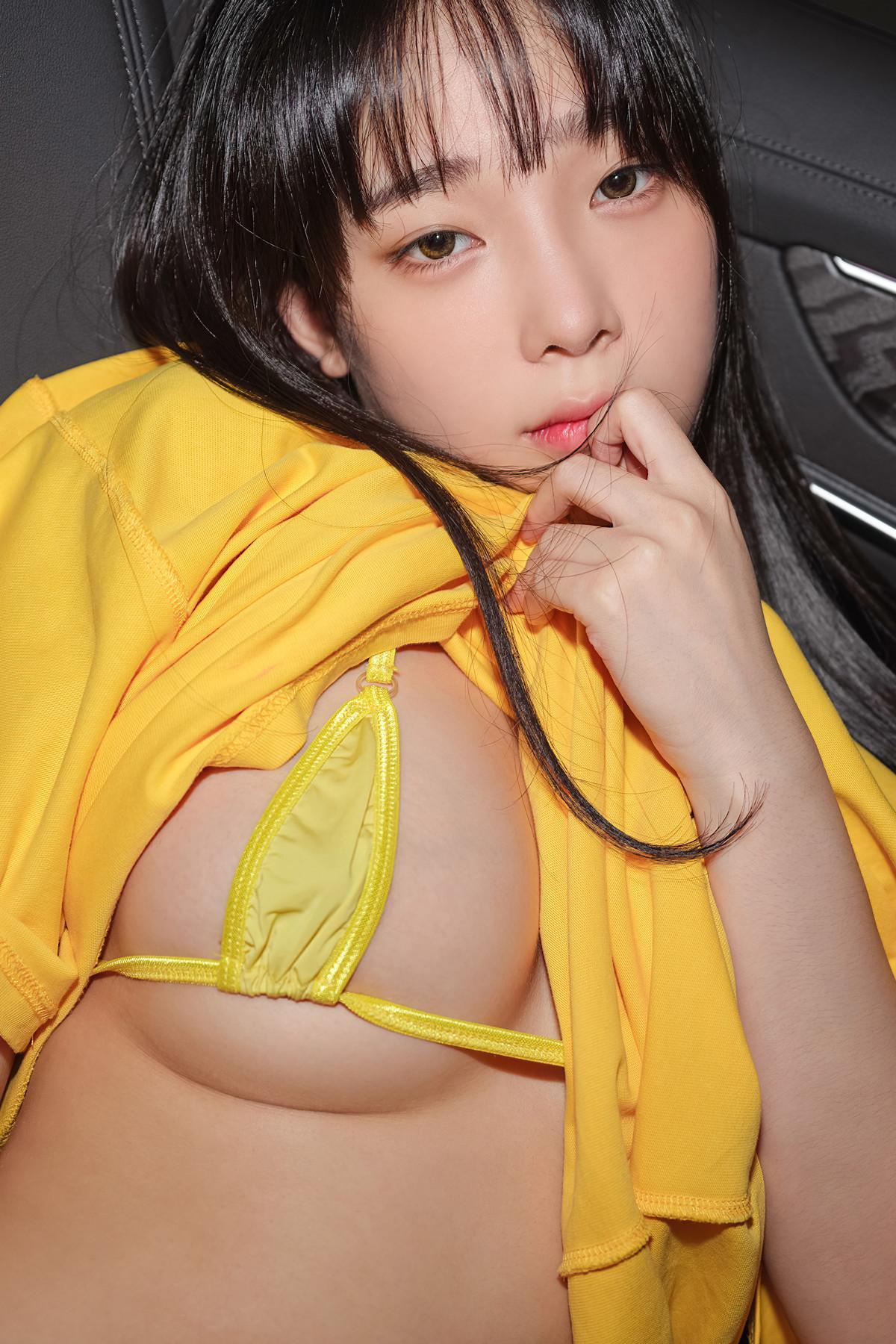 Kang Inkyung 강인경, ArtGravia Vol.303 Photobook Set.03(8)