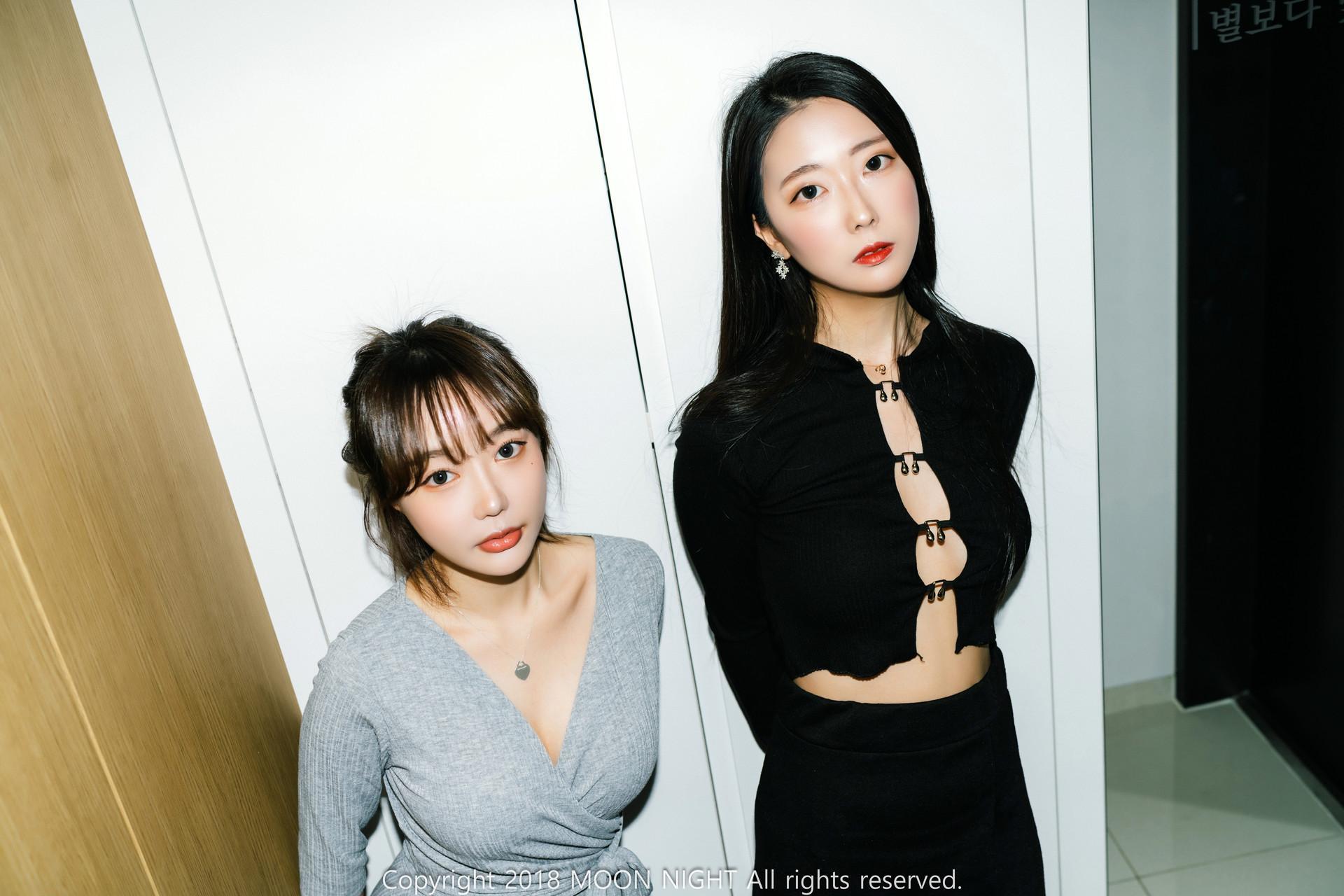 Mona 모나, Jucy 쥬시, [Moon Night Snap] Loveholic Vol.2(3)