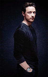 James McAvoy EfnmnKbi_o