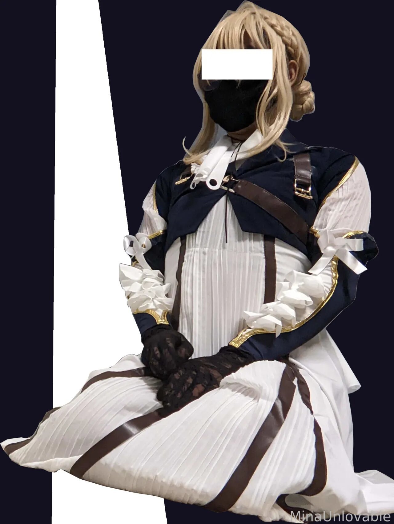 Mina Unlovable - Violet