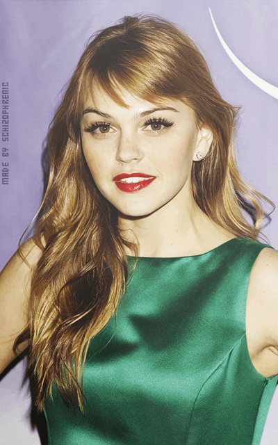 Aimee Teegarden VHRVVD5i_o