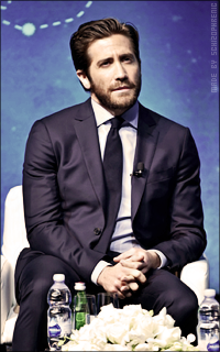 Jake Gyllenhaal RiHNkfmu_o