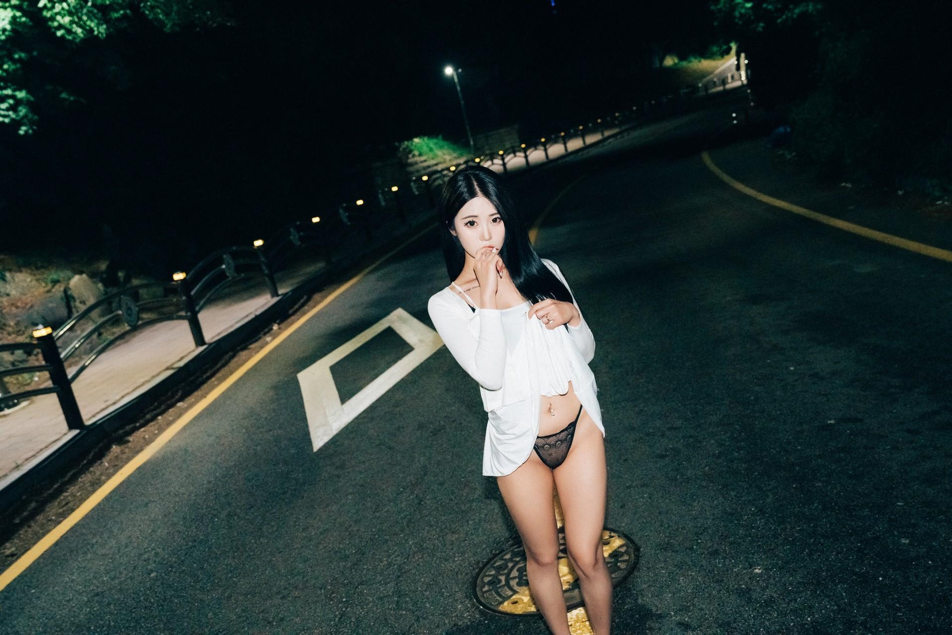 Jeong Bomi 정보미, [Loozy] Night Roads Set.01(3)