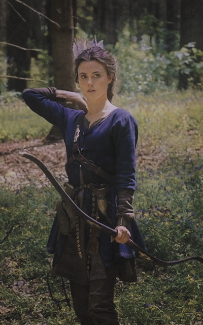 Poppy Drayton 91lTV9mf_o