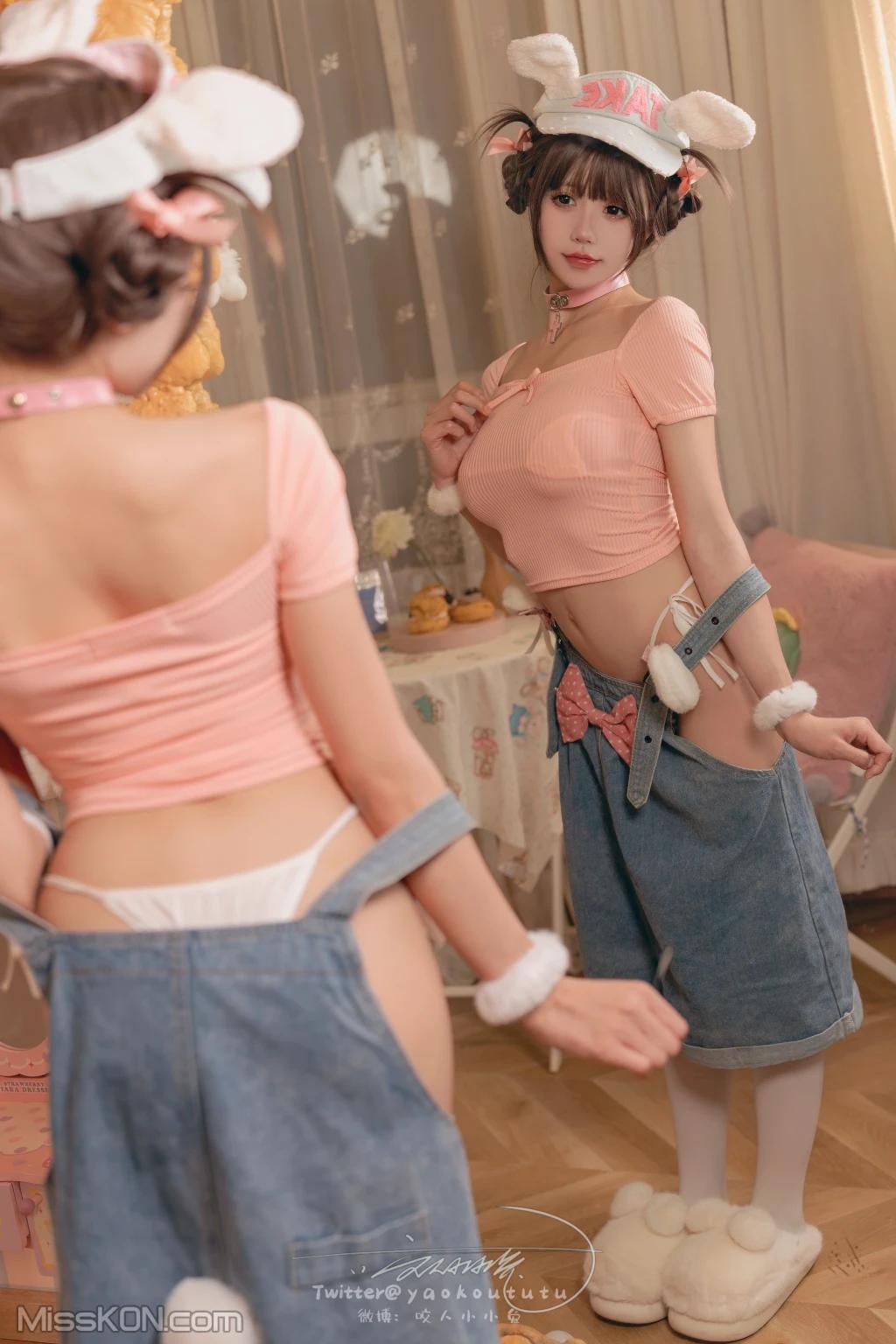 Coser@黏黏团子兔: 甜心小狗 恋爱告急 (70 photos )(2)