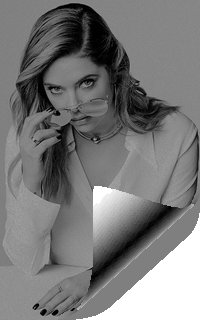 Ashley Benson TG9Powpg_o