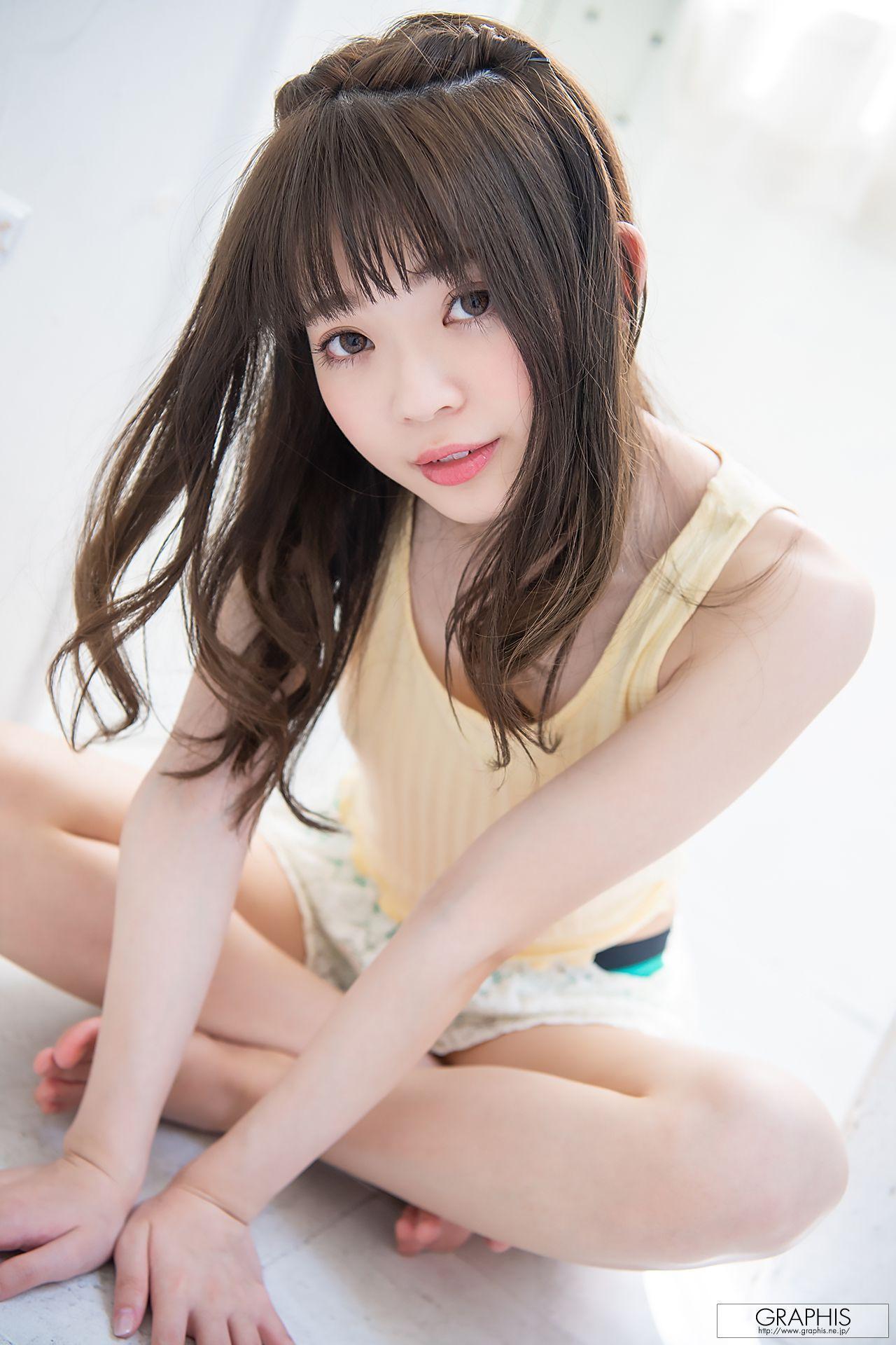 [Graphis] First Gravure 初脱ぎ娘 No.169 槙いずな(槙泉奈) 写真集(27)